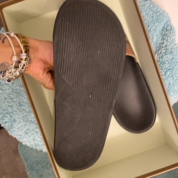 Men’s Burberry slides - Picture 2 of 3